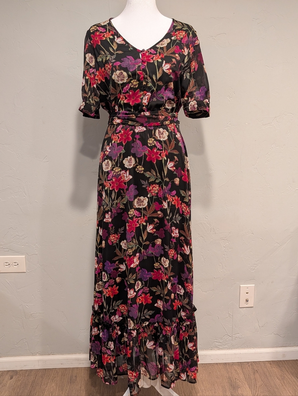 Calvin Klein Floral ankle length dress size 4